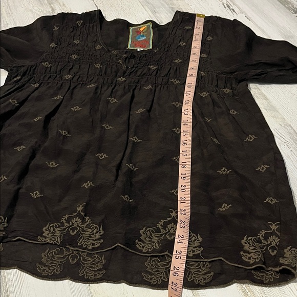 Johnny Was Chocolate Brown Blouse with Embroidery Size Small - Picture 10 of 11